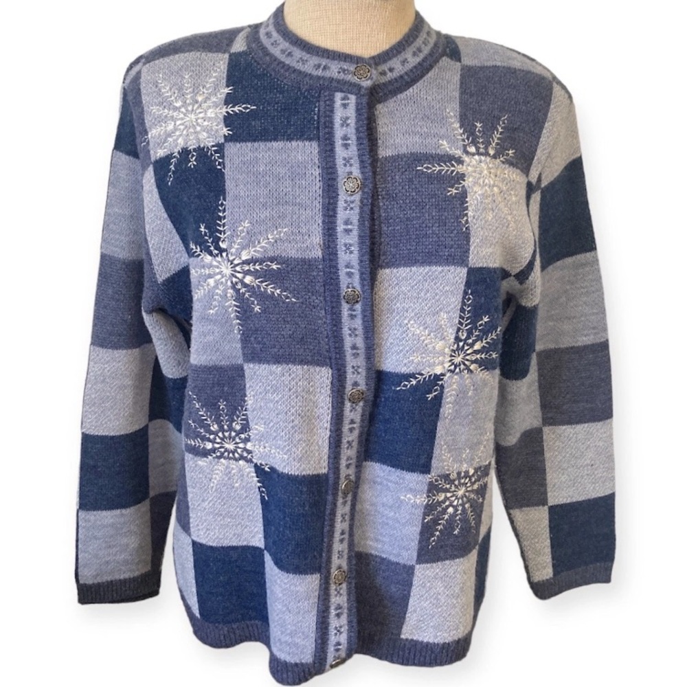 Vintage 90’s Y2K Snowflake Knit Cardigan Sweater Blue Checkered Button Holiday S